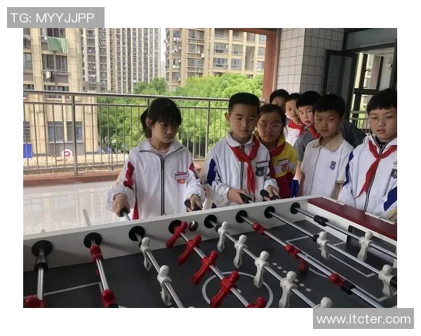 掌握桌上足球技巧的实用窍门与策略分享助你轻松赢得比赛